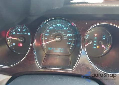 2010 Ford Taurus Limited z USA, uszkodzony, nr VIN 1FAHP2FW0AG111281